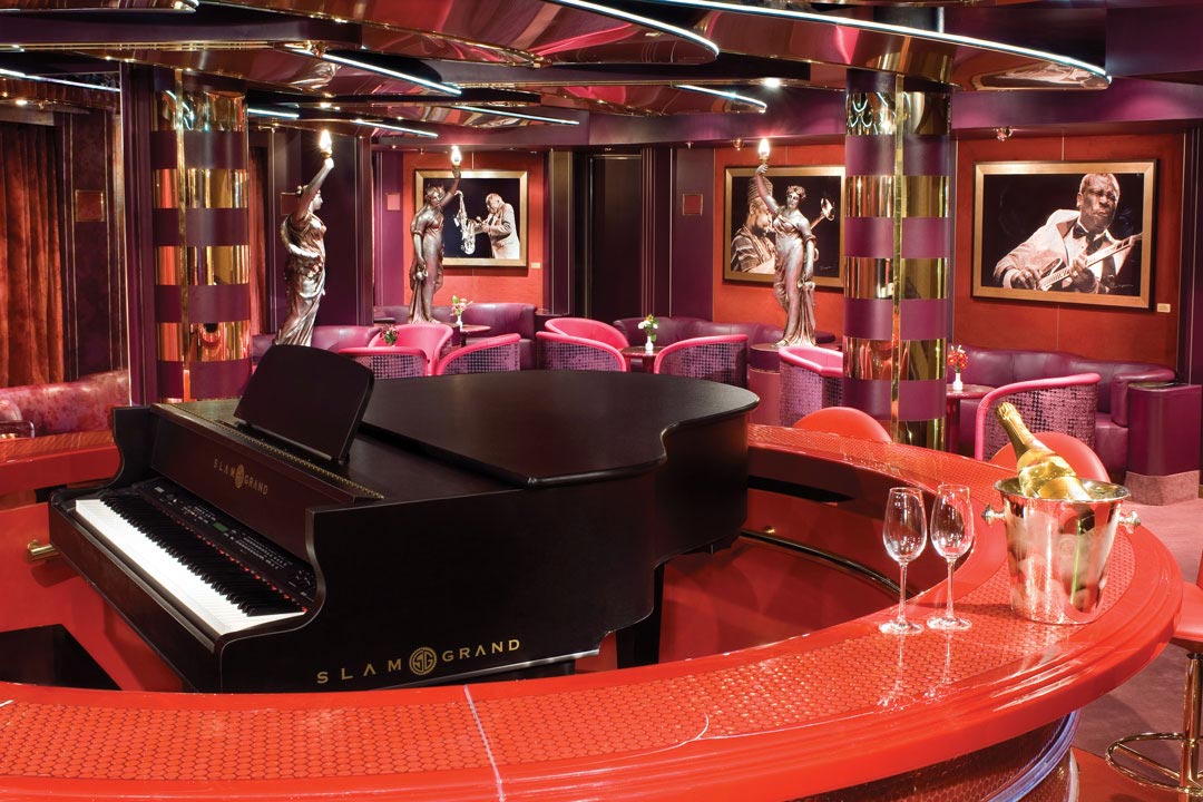 Piano Bar